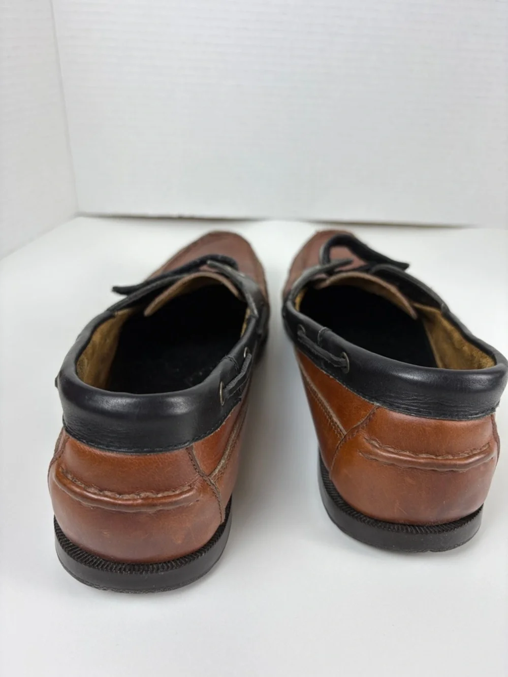 Life Outdoors Men's Two-Tone Brown and Black Leather Boat/Loafers 11.5AA